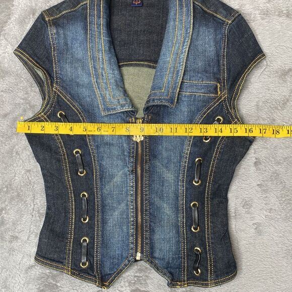 Dereon Blue Denim Vest with Zipper - Picture 8 of 10